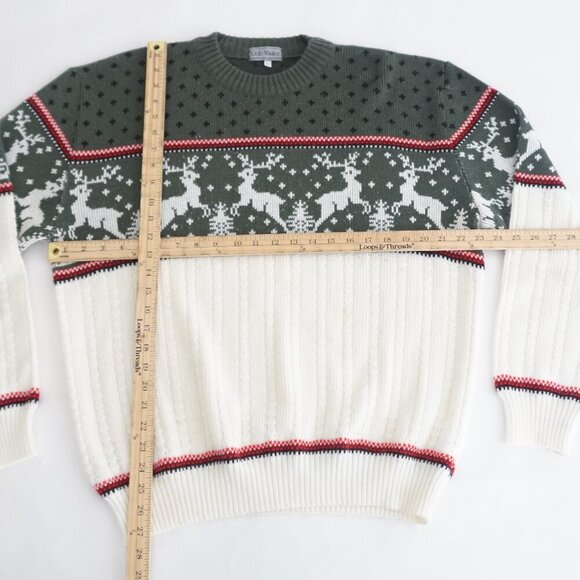 Cozy Green and Cream Reindeer Sweater - Picture 3 of 11